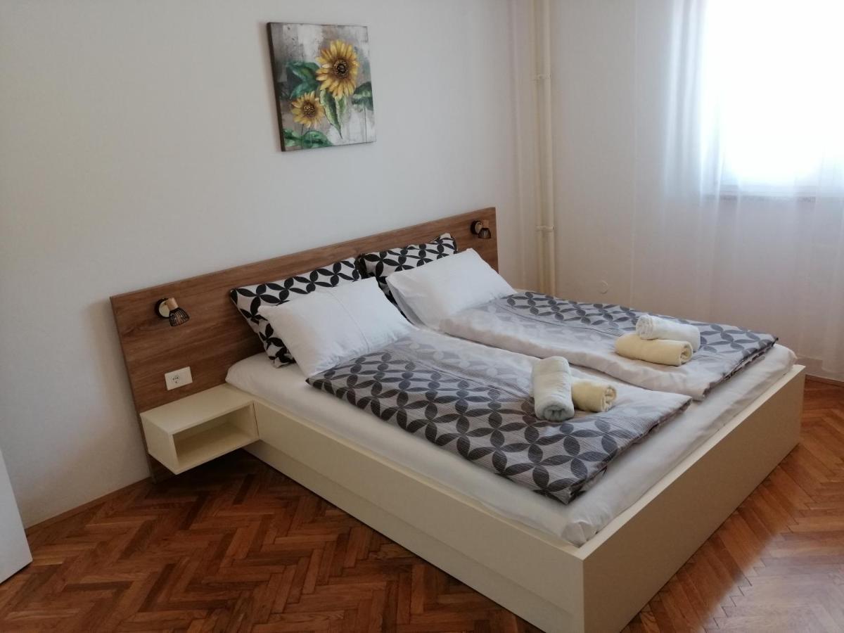 רוביני Apartmani Darko מראה חיצוני תמונה