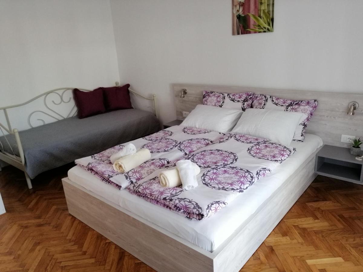 רוביני Apartmani Darko מראה חיצוני תמונה
