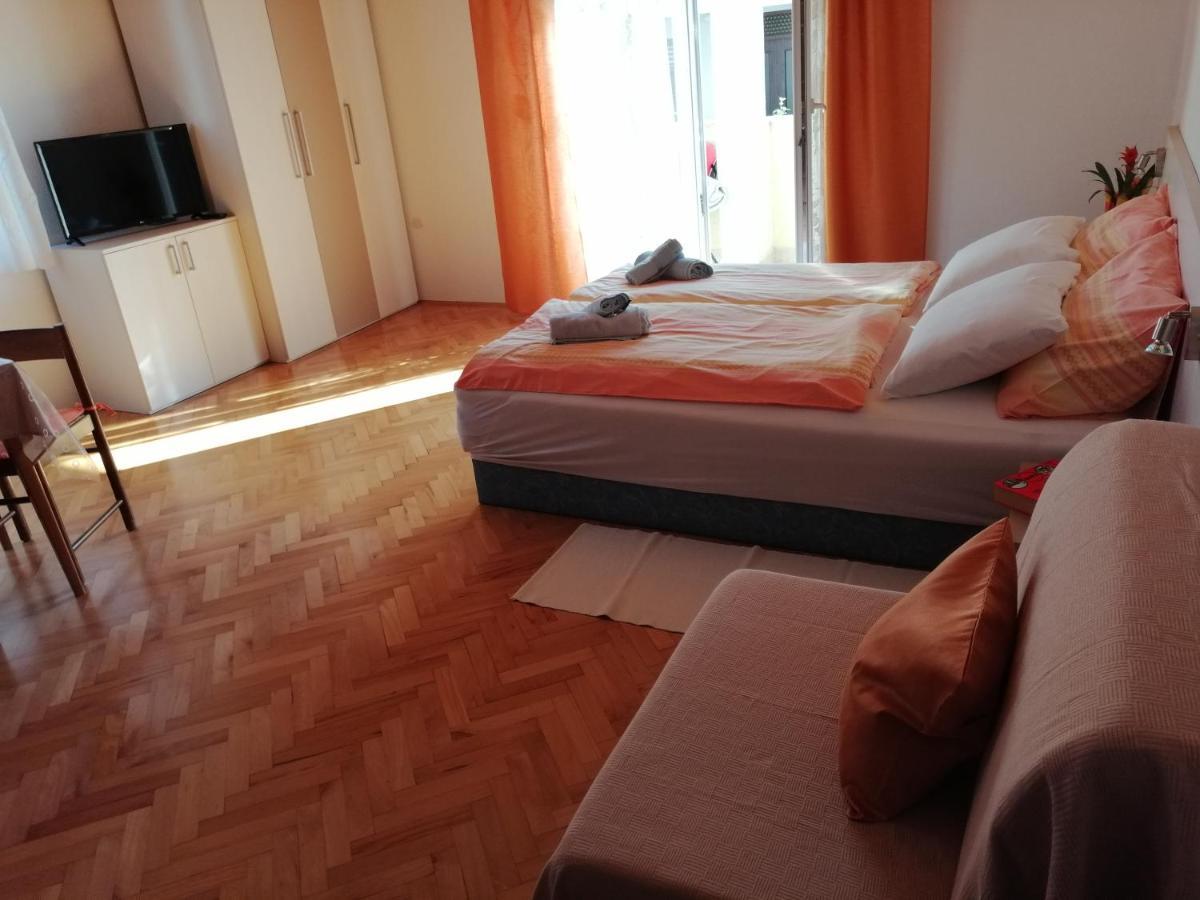 רוביני Apartmani Darko מראה חיצוני תמונה